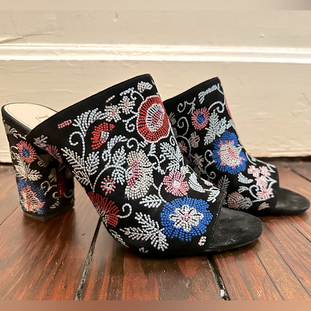 Avec Les Filles heeled suede embroidered mules